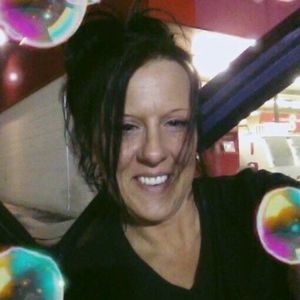 Meet your Posher, Cassandra